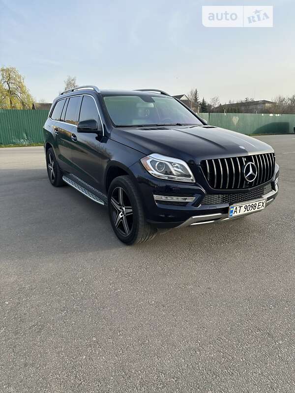 Mercedes-benz Gl-class (2012)