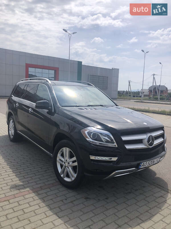 Mercedes-benz Gl-class (2015)
