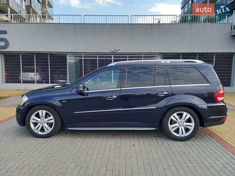 Mercedes-benz Gl-class (2011)