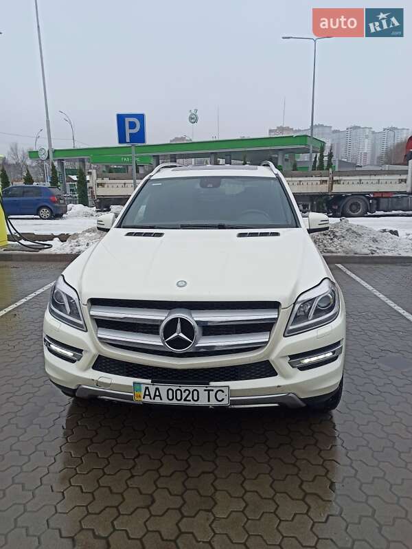 Mercedes-benz Gl-class (2014)