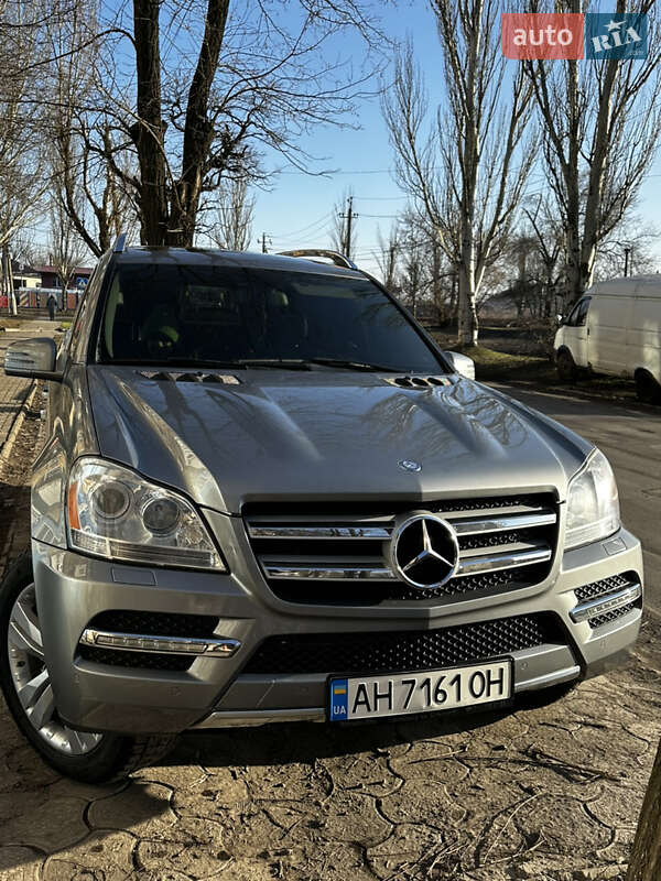 Mercedes-benz Gl-class (2011)