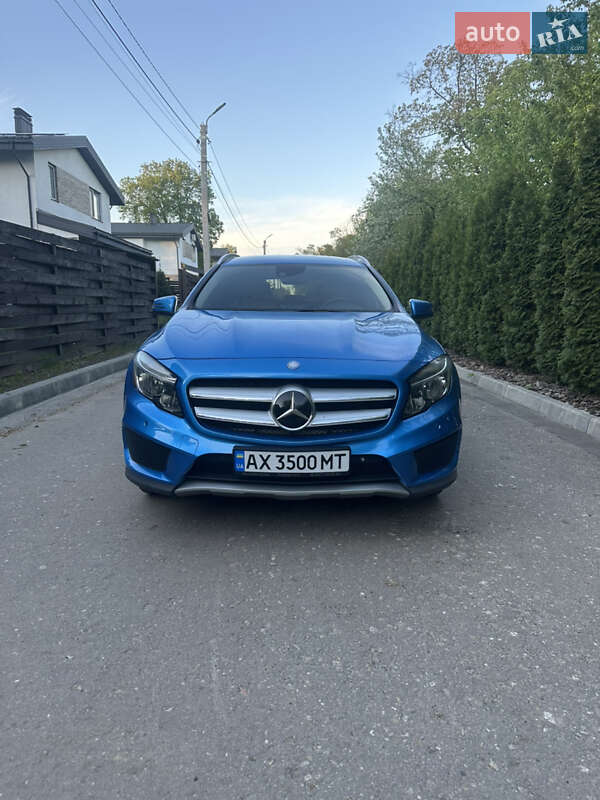 Mercedes-benz Gla-class (2014)