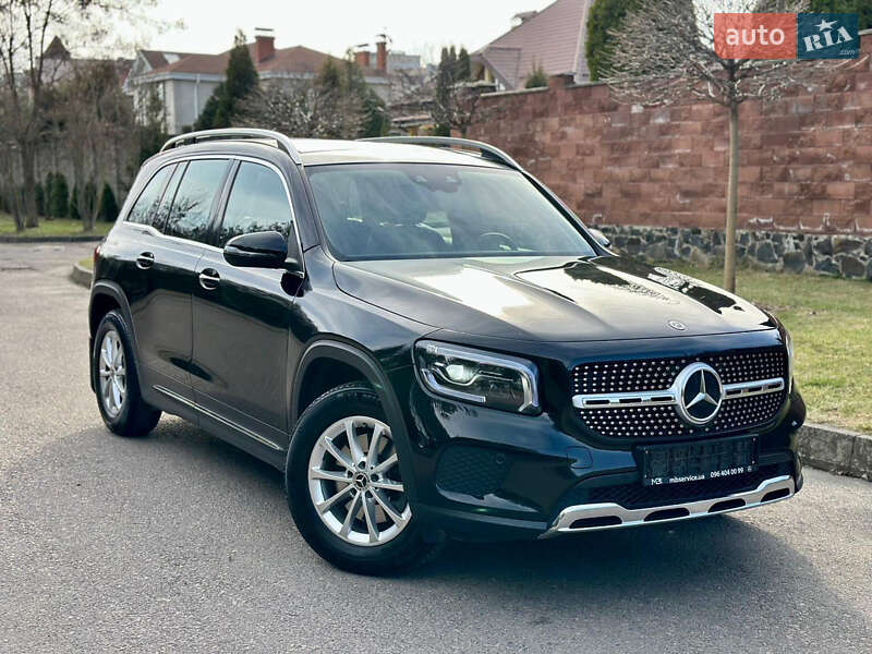 Mercedes-benz Glb-class (2021)