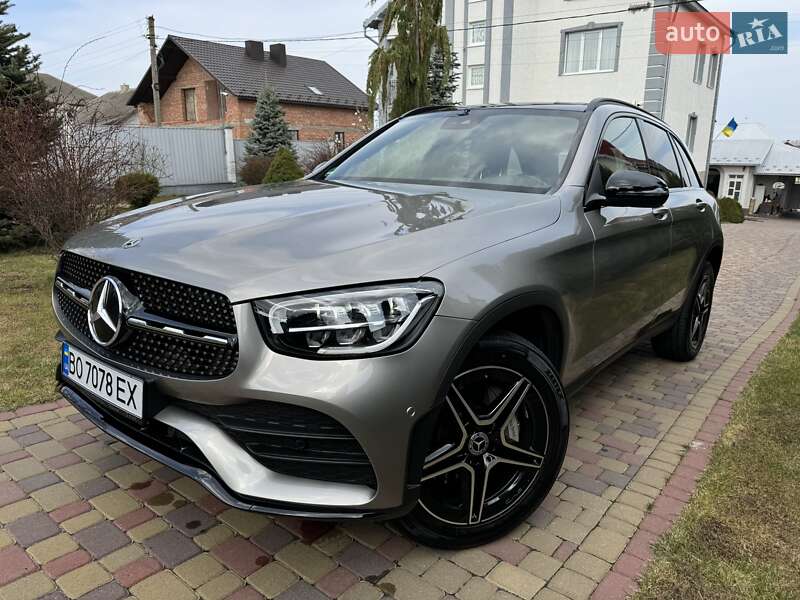 Mercedes-benz Glc-class (2022)
