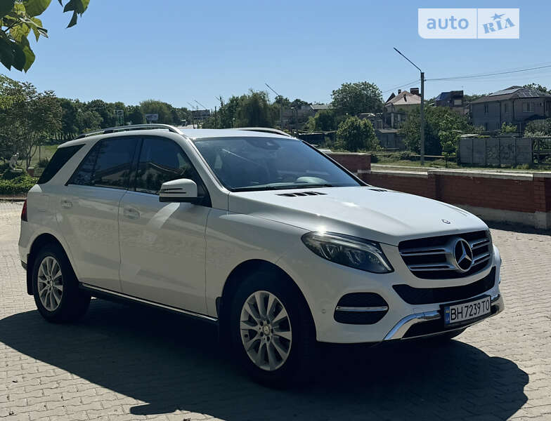 Mercedes-benz Gle-class (2017)