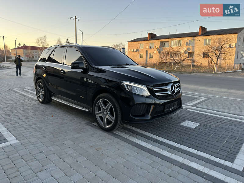 Mercedes-benz Gle-class (2015)