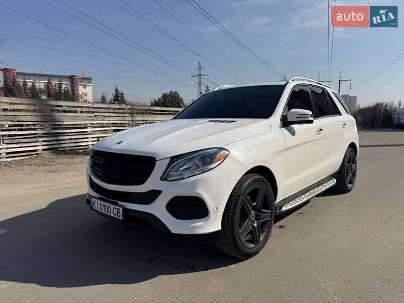 Mercedes-benz Gle-class (2017)