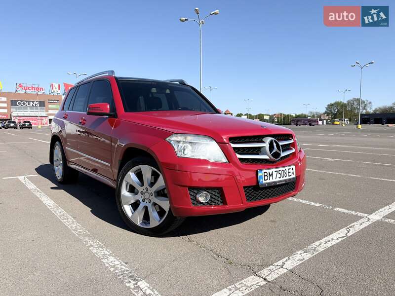 Mercedes-benz Glk-class (2010)