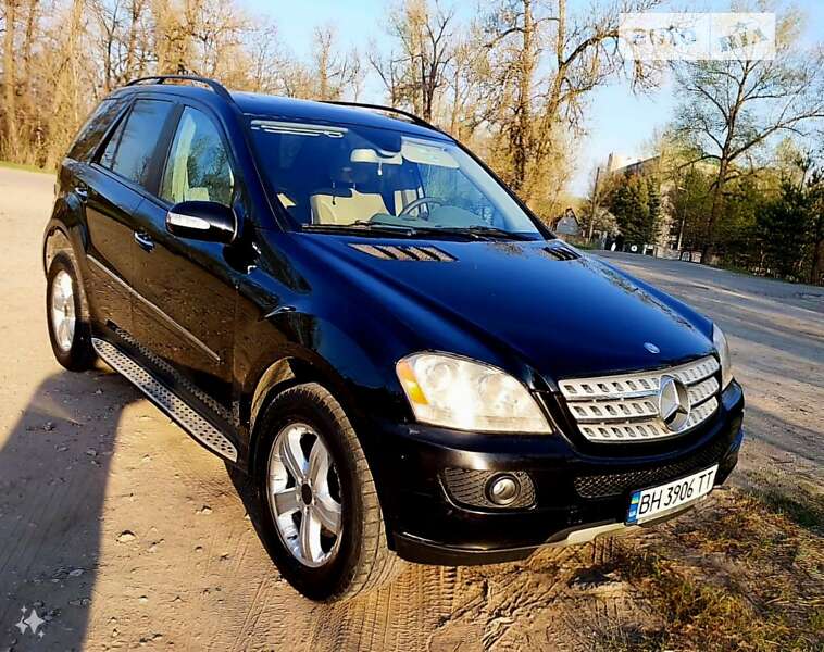 Mercedes-benz M-class (2008)