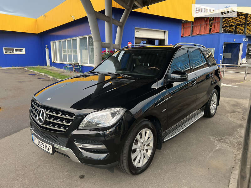 Mercedes-benz M-class (2012)