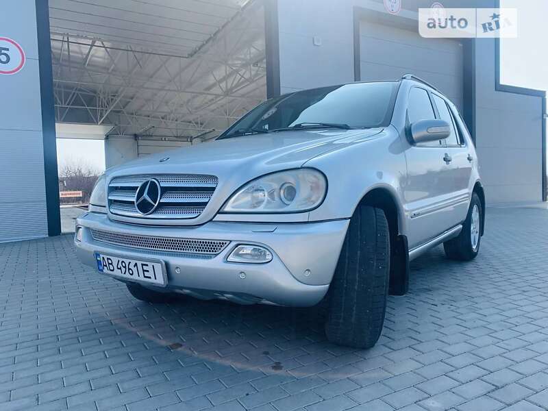 Mercedes-benz M-class (2004)
