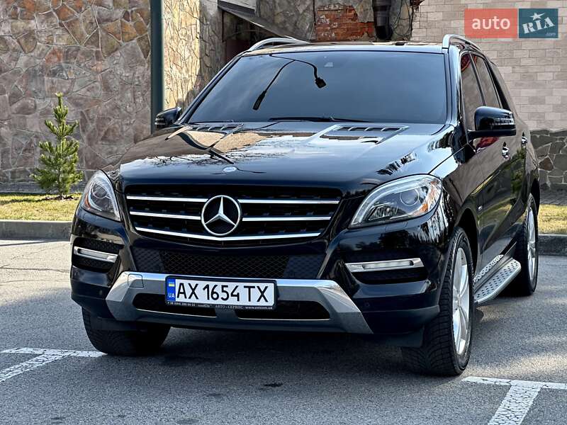Mercedes-benz M-class (2012)