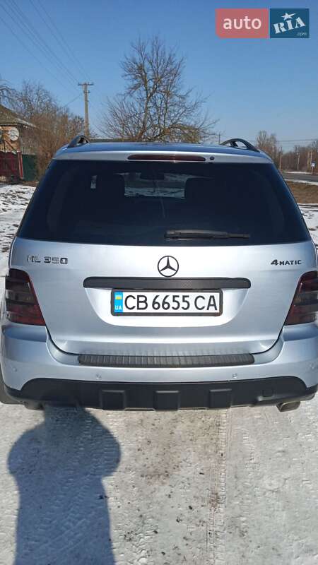 Mercedes-benz M-class (2006)