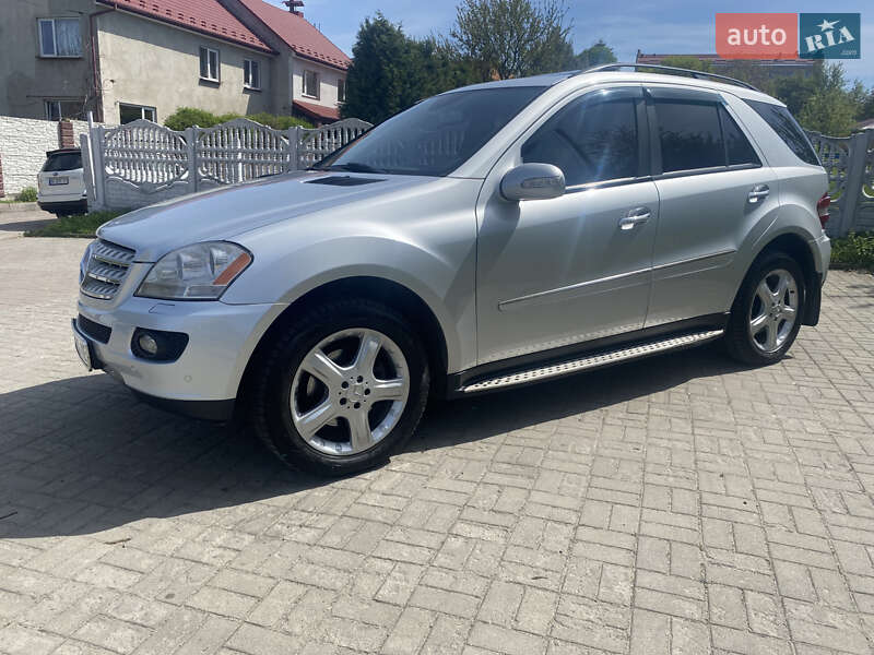Mercedes-benz M-class (2007)