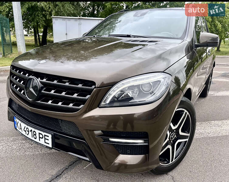 Mercedes-benz M-class (2011)