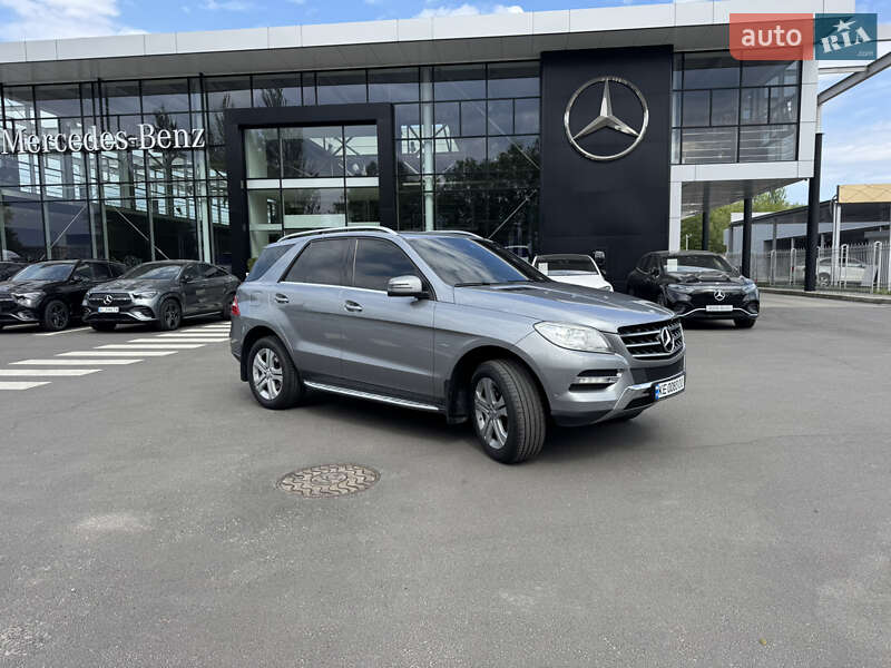 Mercedes-benz M-class (2012)