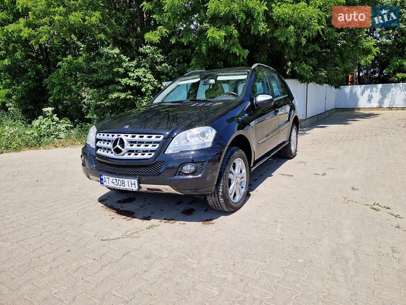 Mercedes-benz M-class (2009)