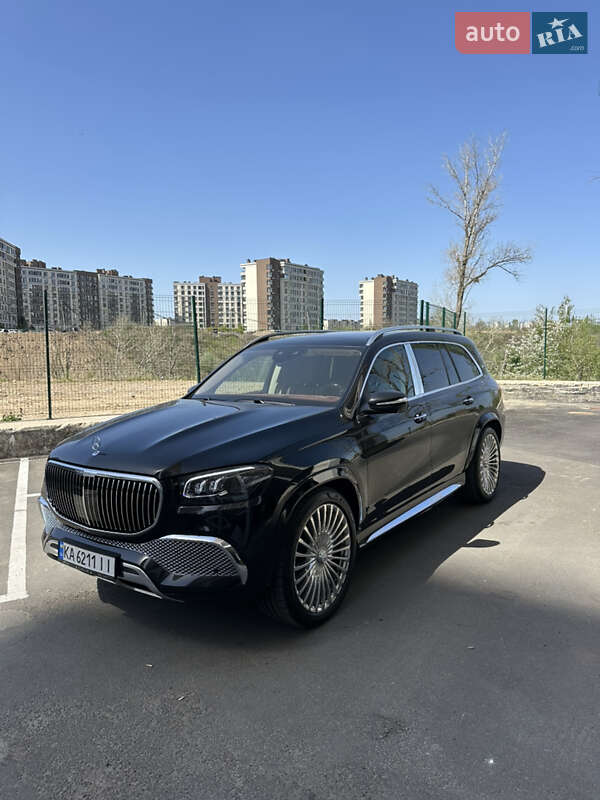 Mercedes-benz Maybach (2021)