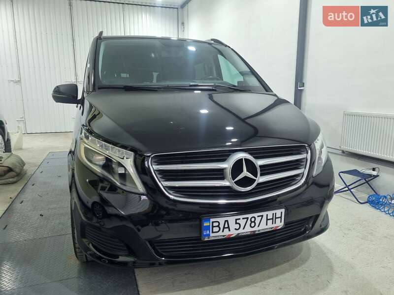Mercedes-benz Metris (2018)