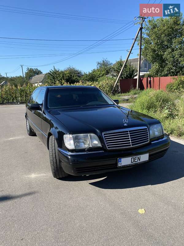 Mercedes-benz S-class (1991)