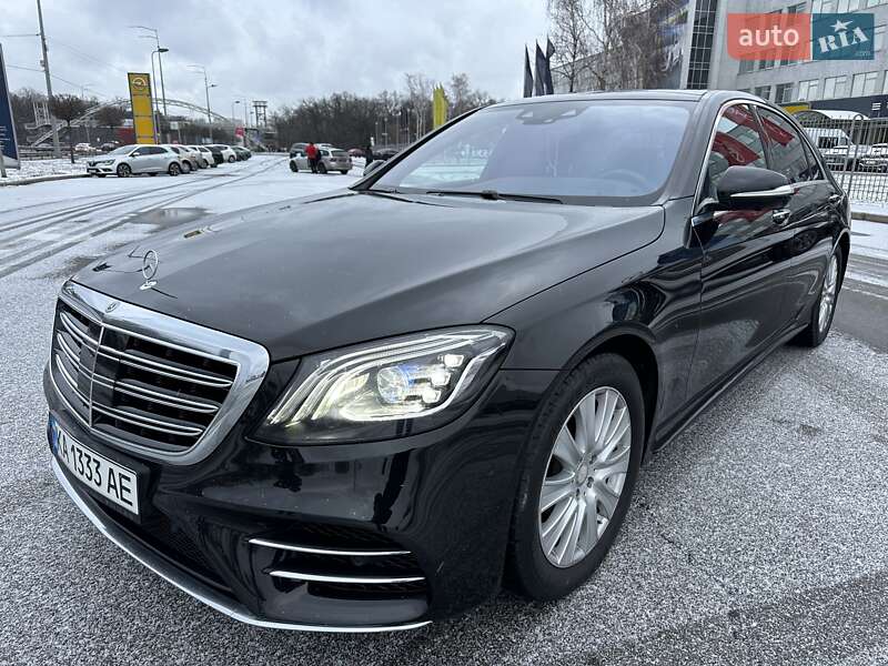 Mercedes-benz S-class (2020)