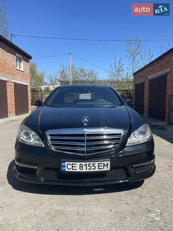 Mercedes-benz S-class (2012)