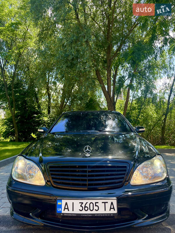 Mercedes-benz S-class (2003)