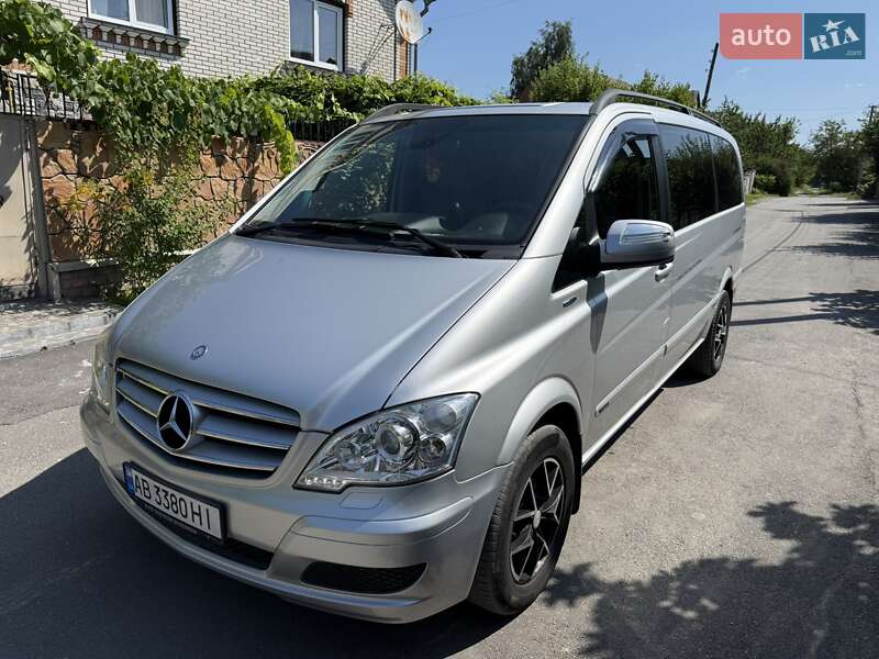 Mercedes-benz Viano (2012)