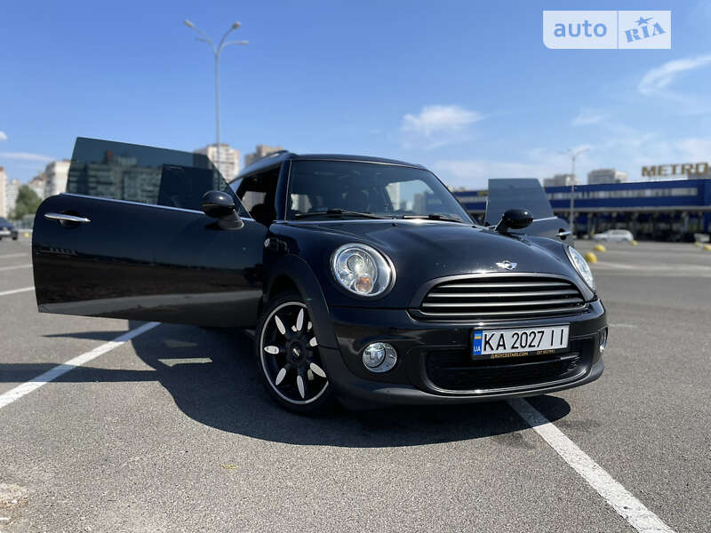 Mini Cooper clubman (2011)