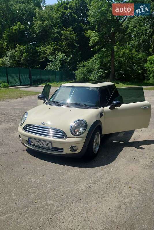 Mini Cooper (2007)