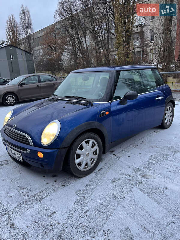 Mini Cooper (2002)