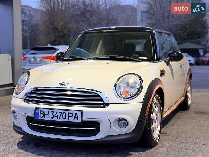 Mini Coupe (2012)