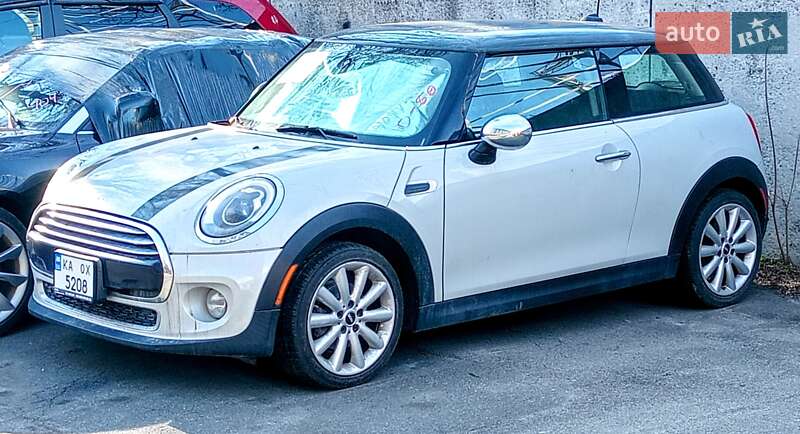 Mini Hatch (2014)