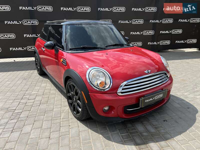 Mini Hatch (2012)