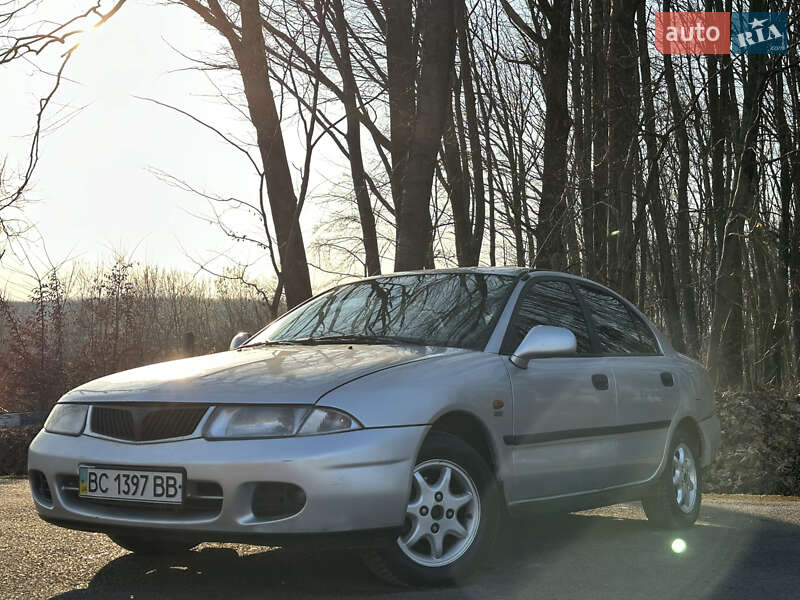Mitsubishi Carisma (1998)
