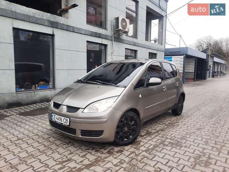 Mitsubishi Colt (2008)