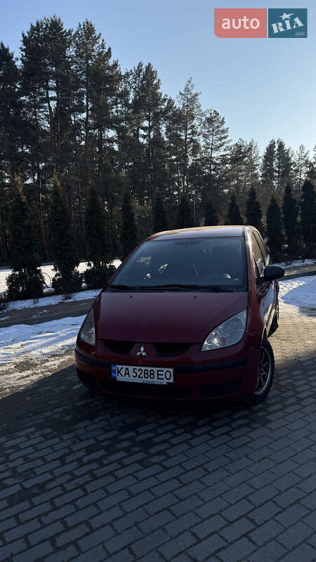 Mitsubishi Colt (2008)