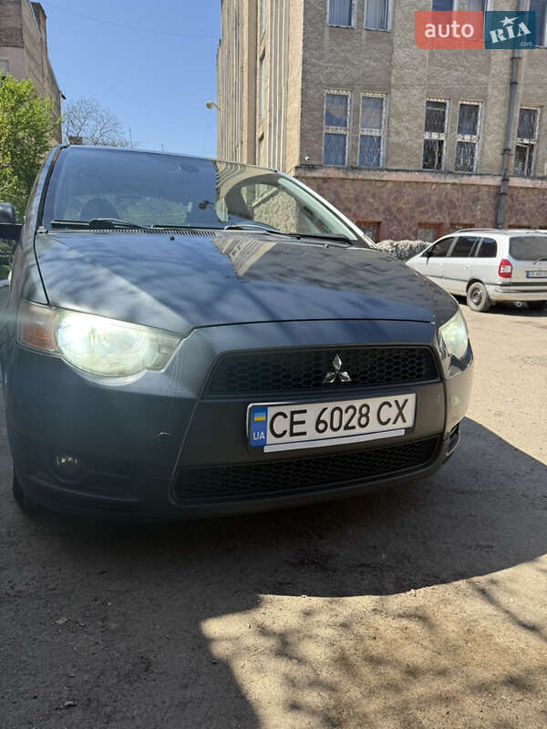 Mitsubishi Colt (2009)