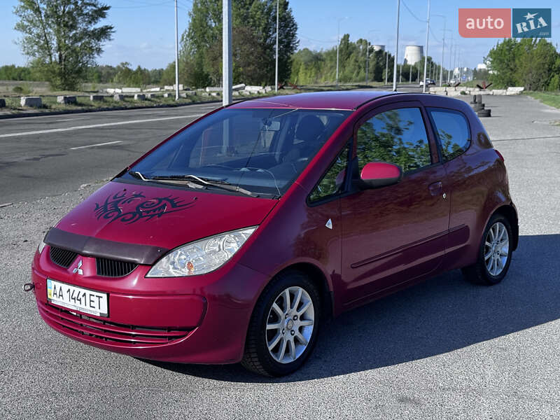 Mitsubishi Colt (2008)