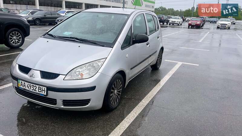 Mitsubishi Colt (2006)