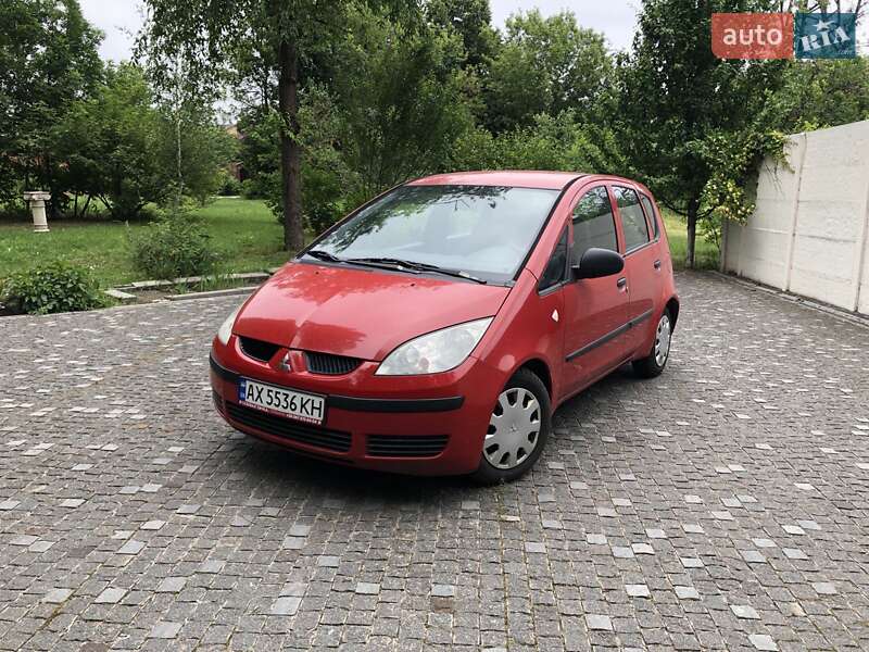 Mitsubishi Colt (2005)