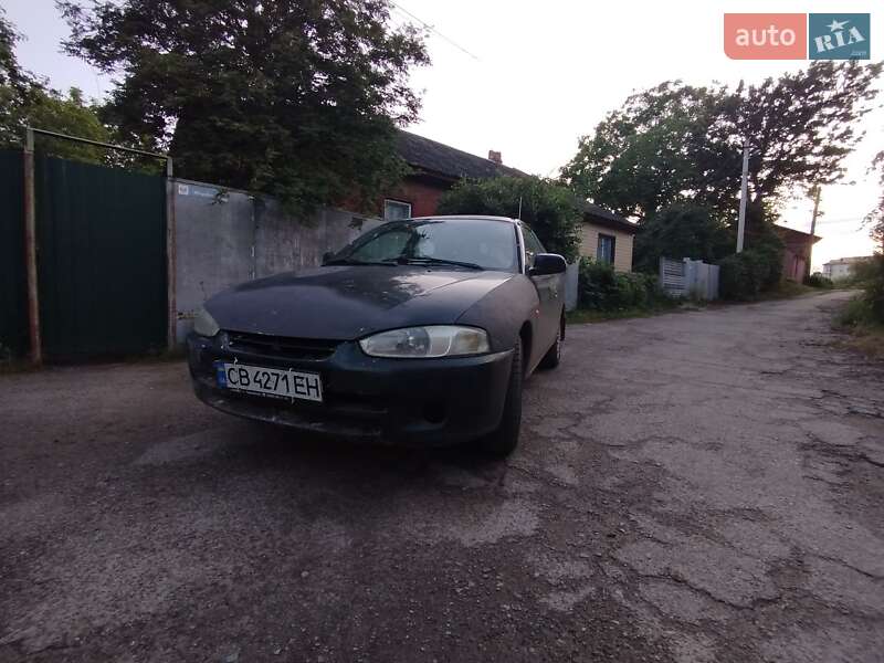 Mitsubishi Colt (1998)