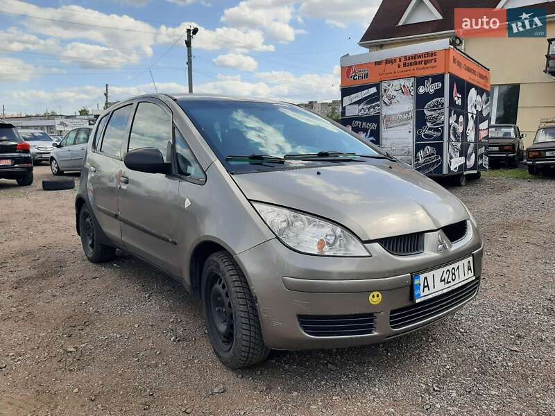 Mitsubishi Colt (2008)