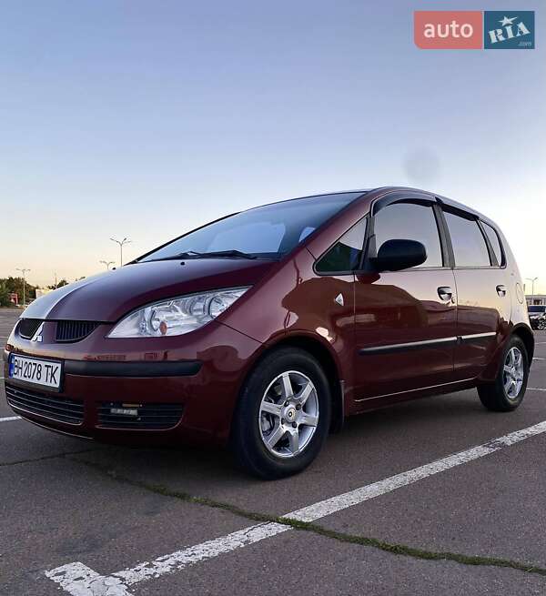 Mitsubishi Colt (2006)