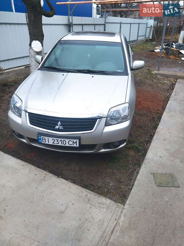Mitsubishi Galant (2008)