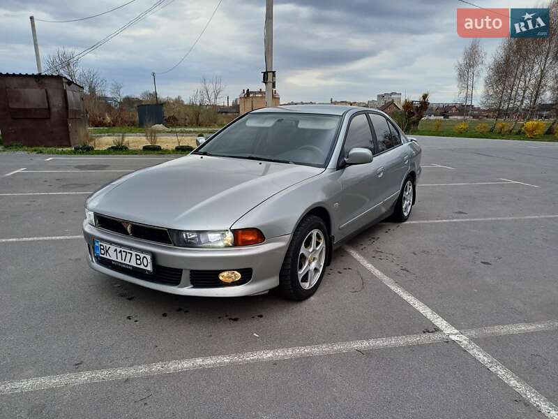 Mitsubishi Galant (2001)