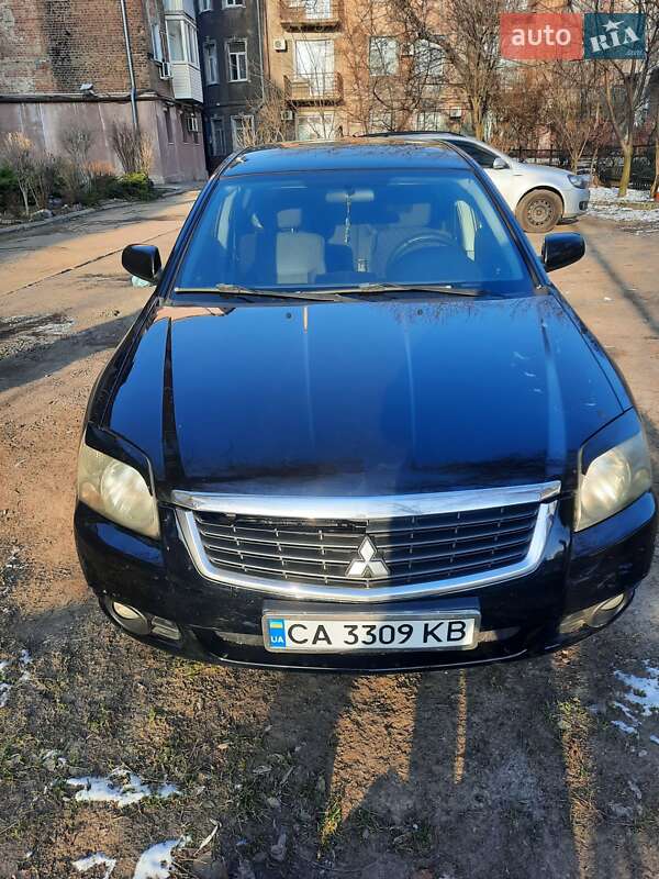 Mitsubishi Galant (2008)