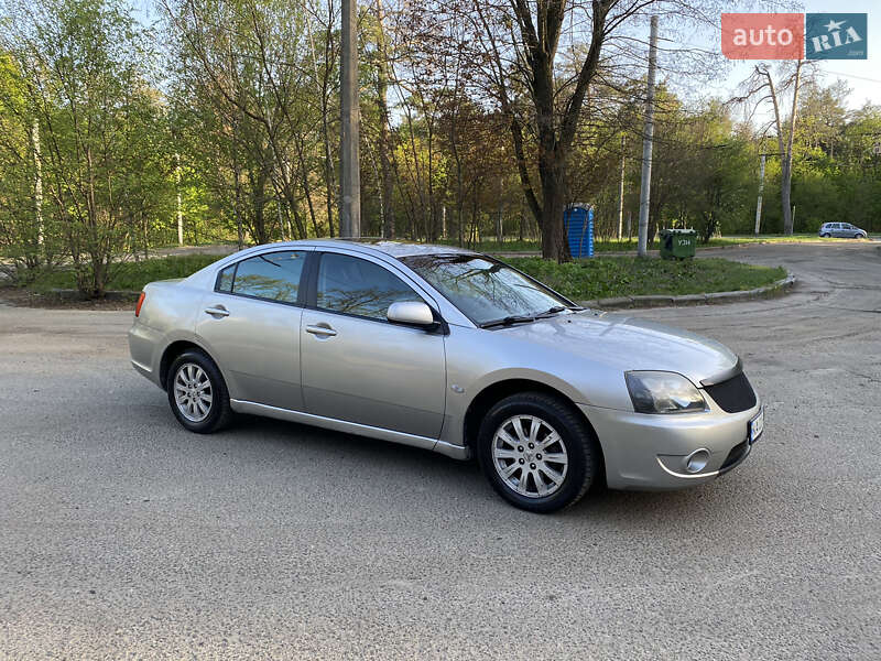 Mitsubishi Galant (2008)