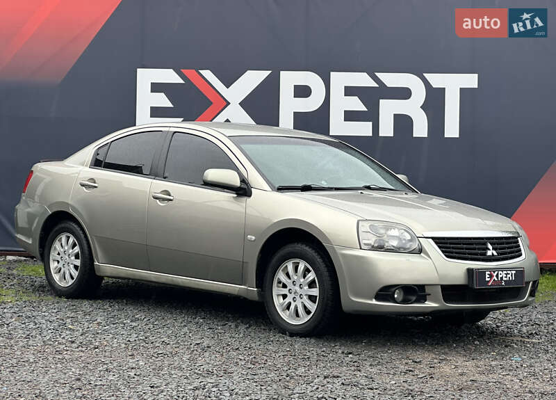Mitsubishi Galant (2009)