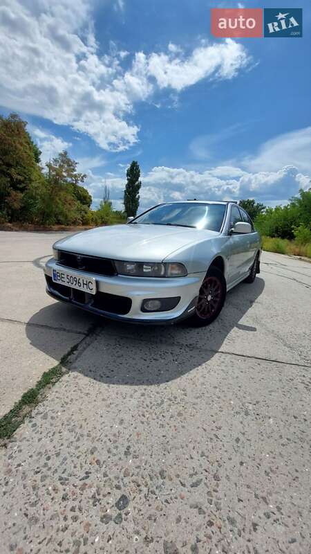 Mitsubishi Galant (2001)